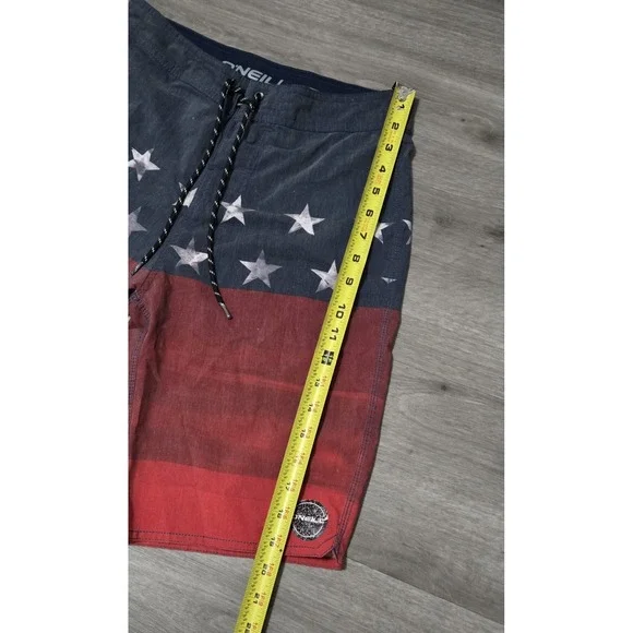 O'neil Mens Board Shorts size 28 American‎ Flag Stars USA - Picture 9 of 11
